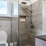 Quercus Apartment *