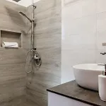 Quercus Apartment Vir