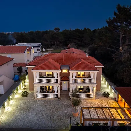 Quercus Апартаменты