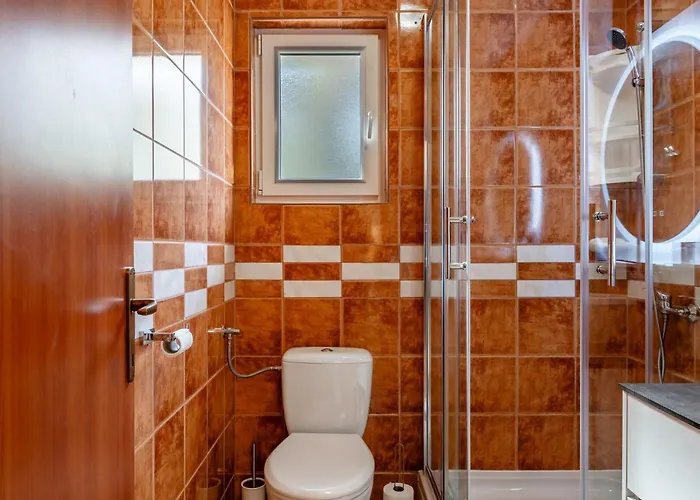 Quercus Apartmán Vir