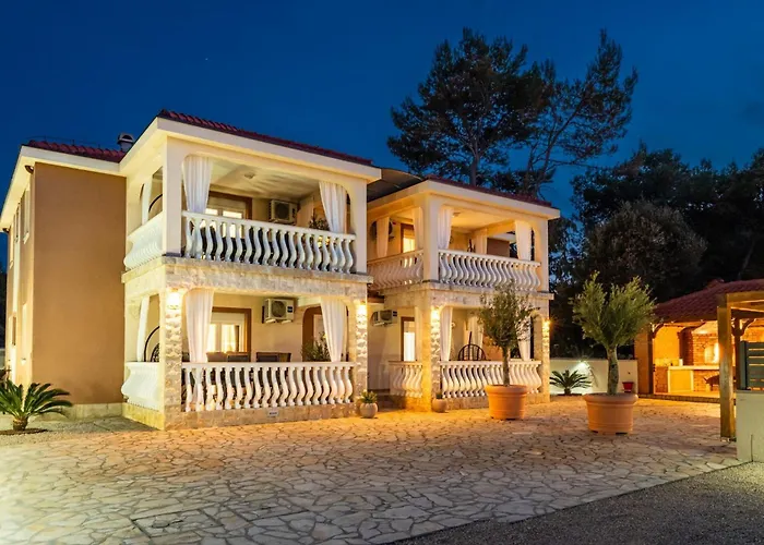 Apartmán Quercus Vir